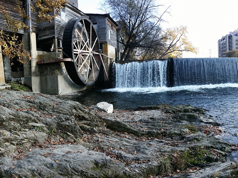 Mill and Dam on the Little Pigeon