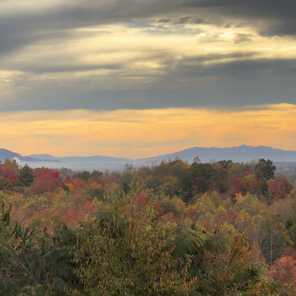 Wartburg Sunrise Ridge — no title — Wartburg poster